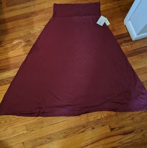 Lularoe Wine colored XL Maxi NWT! Silky material!